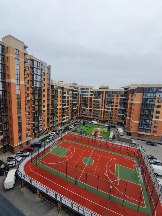Яровиця. Центр. 2 Кім Lutsk Eksteriør bilde